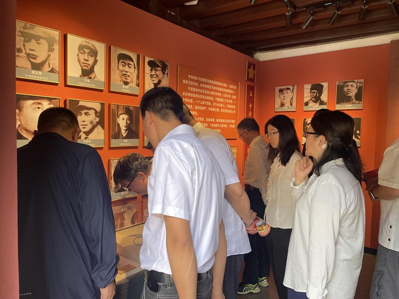 图片44.jpg